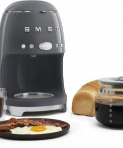 Kaffeemaschinen Smeg DCF02GREU Kaffeeautomat Anthrazit 12 Kaffeemaschinen Smeg DCF02GREU Kaffeeautomat Anthrazit -Kaffeemaschinen Verkäufe 01ee3ffa c222 4f04 a89d 024a6bcfb635 600x600