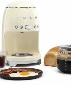 Kaffeemaschinen Smeg DCF01CREU Kaffeeautomat Creme -Kaffeemaschinen Verkäufe 90d7de2e 9ae1 4d88 92e5 a0ed1704ceb3 600x600